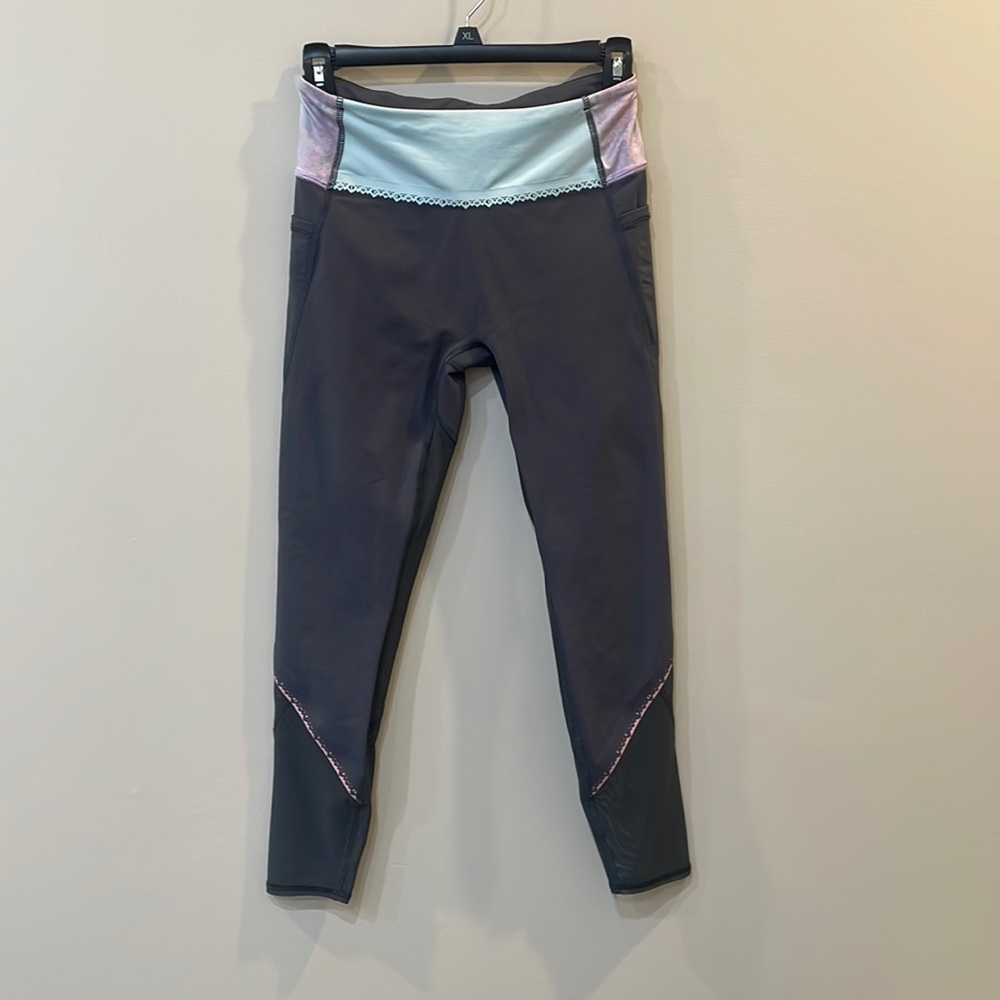 Ivivva girls leggings size 12